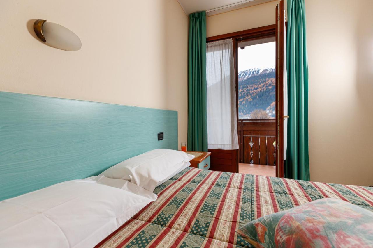 Hotel Villa Rina بورمْيو المظهر الخارجي الصورة