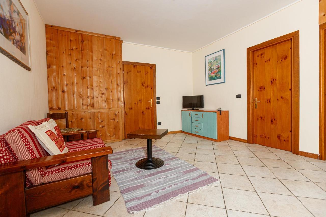 Hotel Villa Rina بورمْيو المظهر الخارجي الصورة