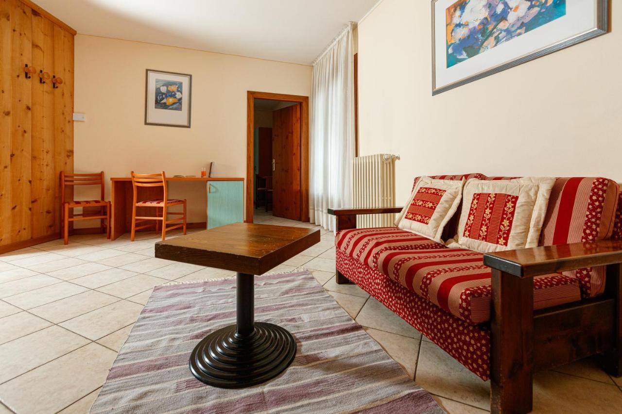 Hotel Villa Rina بورمْيو المظهر الخارجي الصورة